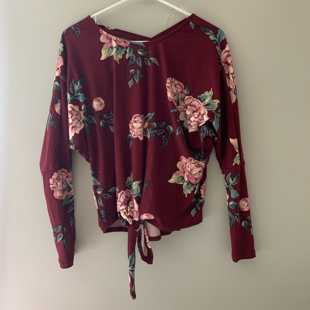 Cute maroon long sleeve with florals